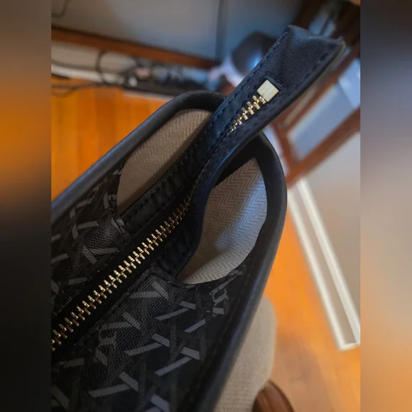 Black and Brown Tory Burch Tote Bag with Pouch - Picture 10 of 16